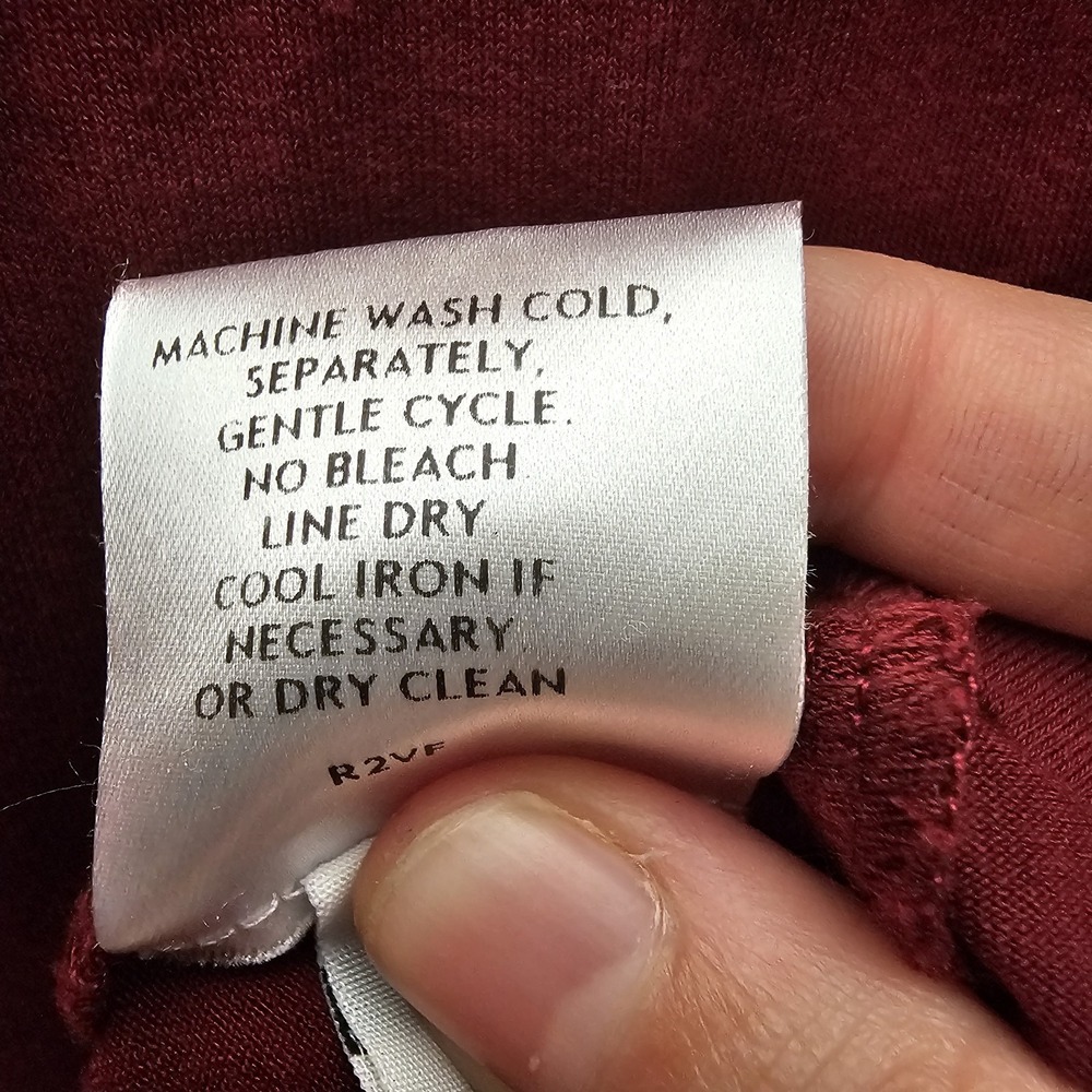 Eileen Fisher Women Small Red Burgundy Top‎ V-Neck 3/4 Sleeve Asymmetric Hem - Picture 7 of 7